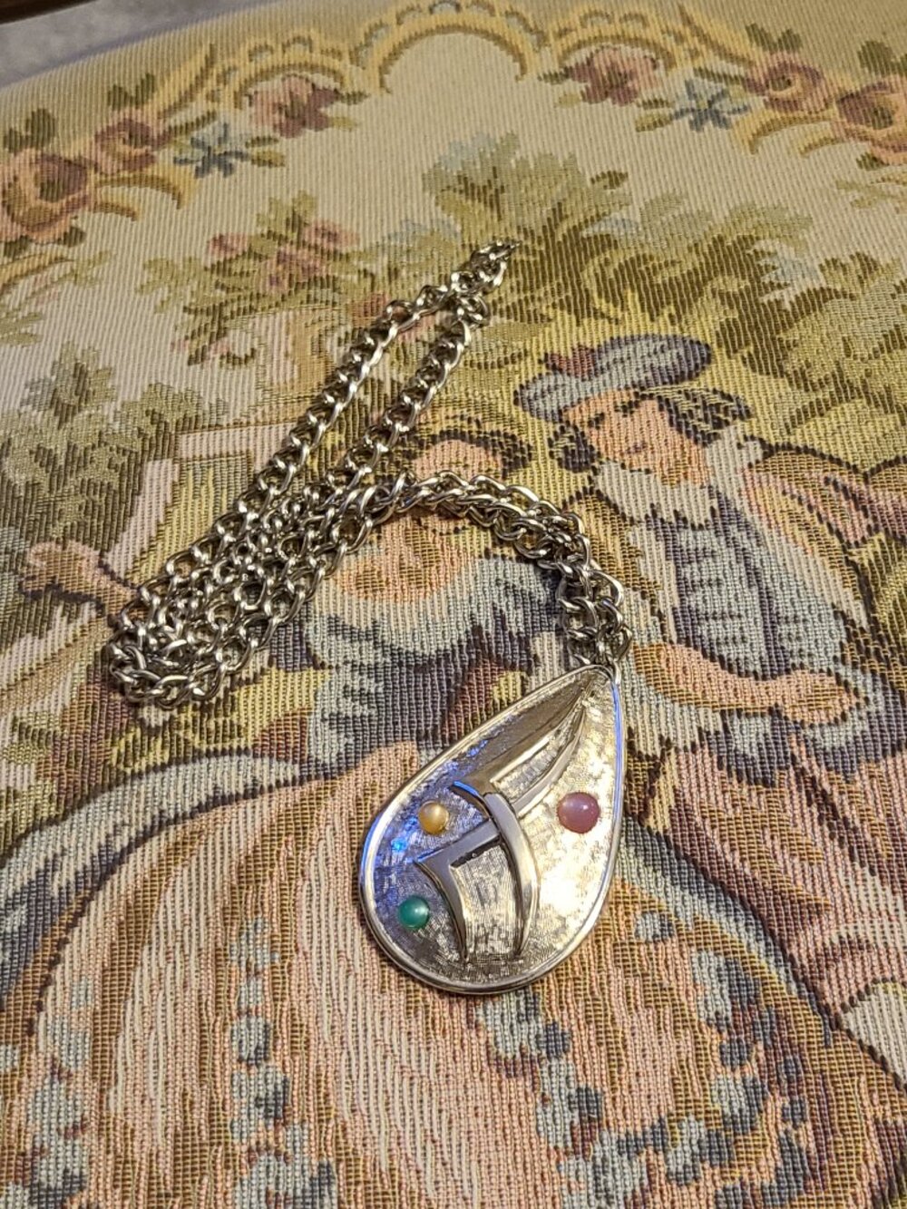Vintage Necklace for Sale today Accepting Offers on bundle deals